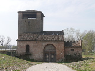 Fototapeta na wymiar Sparafucile fortress in Mantova at the end of St. George bridge