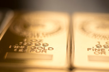 Gold bullion ingot bar