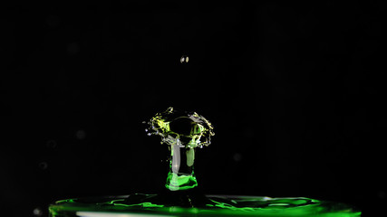 Wasser Wassertropfen Tropfen Wassertropfenkollision Tropfenkollision Water Waterdrop Flüssigkeit