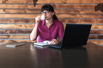 Businesswoman concentrating on her work