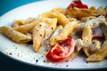 Cheese and Tomato Pasta