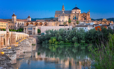 Fototapeta na wymiar Roman Bridge and Guadalquivir river, Great Mosque, Cordoba, Spain