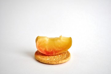 Caramelized natural apple with galetnye cookies are perfect for tea or coffee