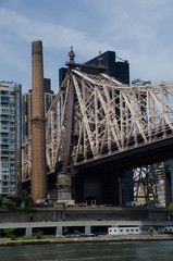 Naklejka premium View of the Ed Koch Queensboro Bridge from Manhattan to Queens, New York City, USA