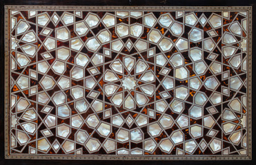 Example of Mother of Pearl inlays