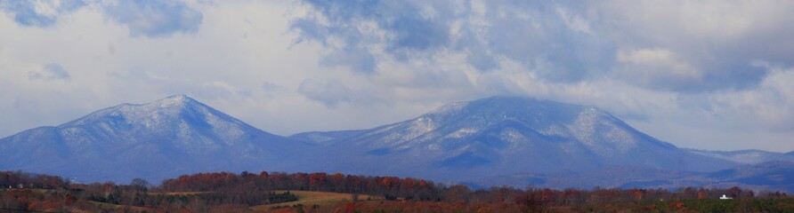 Obraz premium Peaks of Otter