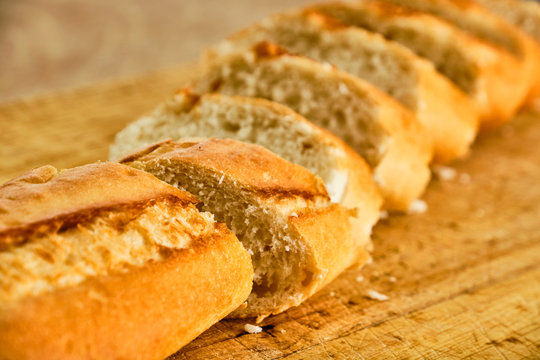 Cut baquette on cutting board