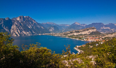 Fototapeta na wymiar Nördlicher Gardasee in Italien