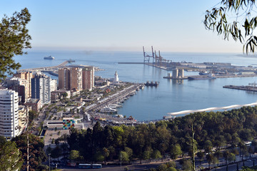 Fototapeta premium Aerial view of the Malaga new boulevard, promenade harbor harbour Quay 1with bars and restaurants