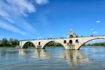 Le pont d'Avignon