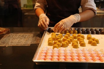 Making to sweet chocolate