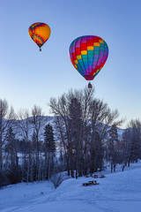 Obraz premium Winter fun with Hot air balloons in Washington state 