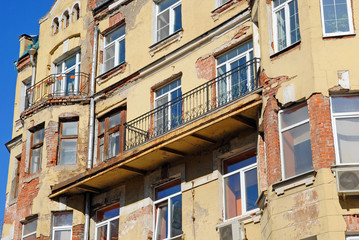 The dilapidated facade of a five-story brick office building built in 1914. Moscow