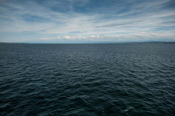 Bodensee dunkles Wasser