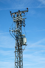 Alter Strom-Mast