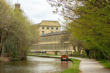 The World Heritage Site of Saltaire has been declared one of the ten best places to live in the north of England. One of the best ways for visitors to approach is on the Leeds and Liverpool Canal.