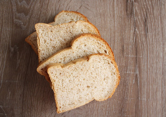 Sliced breads whole wheat