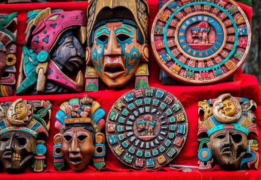 Artesan&iacute;as Mayas