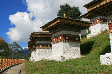 Fototapeta na wymiar buddhist monument (Druk Wangyal Chortens) in Bhutan