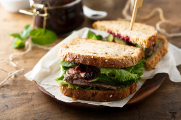 Roast beef sandwich with blueberry sauce