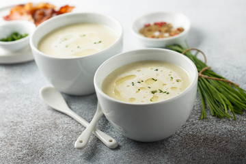 Creamy asparagus soup