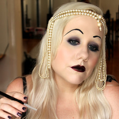 1920s makeup style