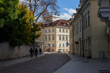 Naklejka premium Narrow street in the Old Town of Vilnius. Lithuania