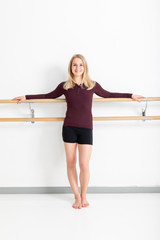 Obraz premium female dancer on the pole