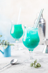 Cocktail Blue Hawaii