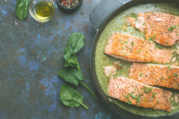 Grilled Salmon with cream sauce
