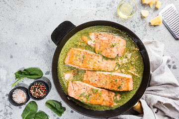Grilled Salmon with cream sauce