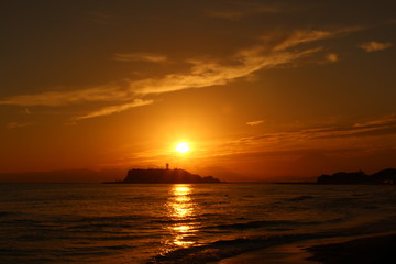 Obraz premium 江ノ島と夕日