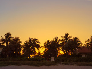 Fototapeta na wymiar Beach sunset on Palm Beach Island