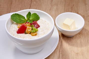 breakfast with oat porridge