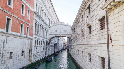 Naklejka premium 15285_Closer_look_of_the_white_old_buildings_in_the_small_lagoon_in_Venice_Italy.jpg