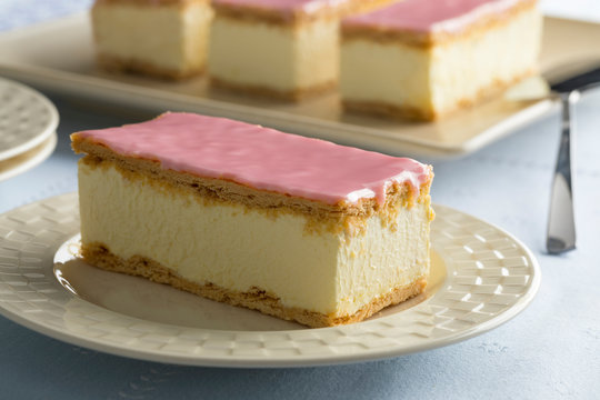  Dutch Tompouce pastry