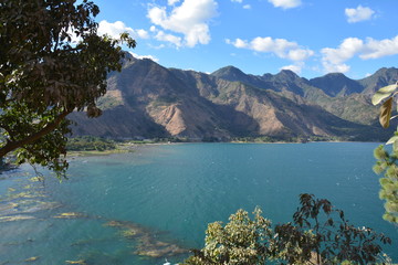 Fototapeta premium Vue Panoramique Lac Atitlán Guatemala
