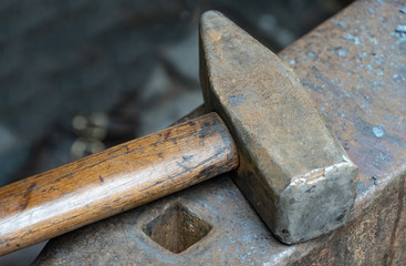 Hammer