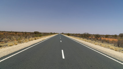 Fototapeta na wymiar Scenic view of Stuart Highway between Adelaide and Darwin, Outback, Australia