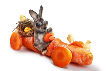 Osterhase unterwegs zum Osterfest!