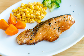 grilled salmon steak with salt