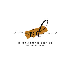 O D OD Initial letter handwriting and  signature logo.