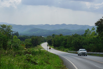 The road and Mountain view buetiful