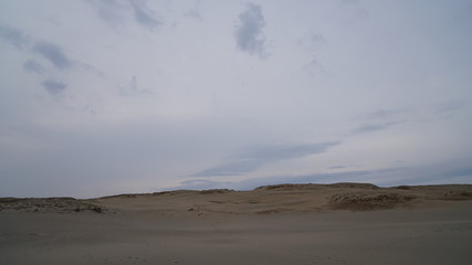 砂丘　どこまでも続く砂