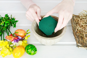 How to make simple Easter table decoration, tutorial.