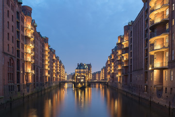 Fototapeta premium Das Schloß in der Speicherstadt in der 