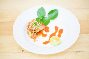  Mackerel in tomato sauce with Thai dressed salad 