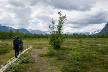 Obraz premium hiking in the swedish mountains