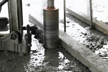 Concrete drilling machine