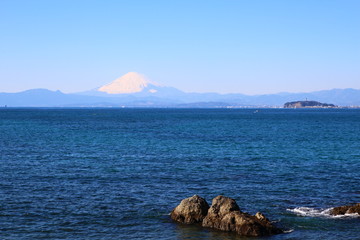 江ノ島と富士山